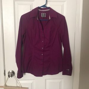 Express essential button down